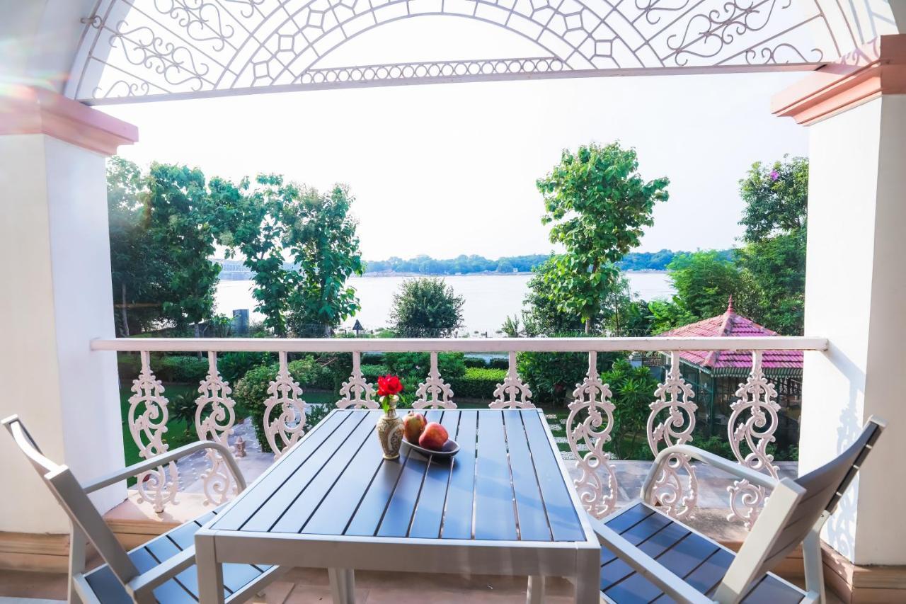 Saptapuri By Royal Orchid Hotels Limited Varanasi Bagian luar foto