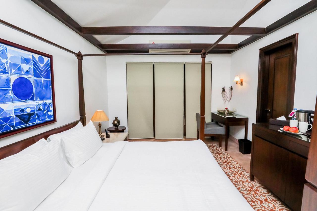 Saptapuri By Royal Orchid Hotels Limited Varanasi Bagian luar foto