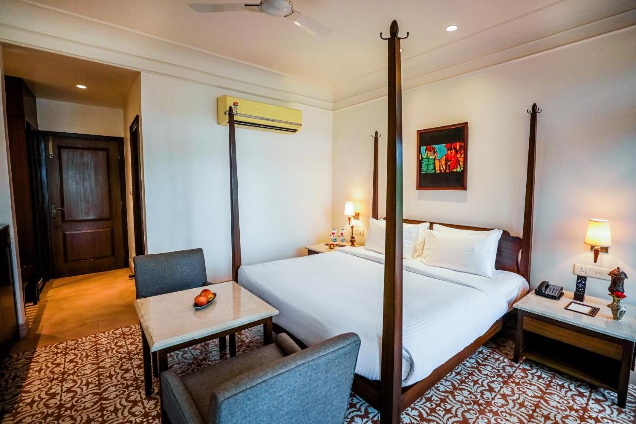 Saptapuri By Royal Orchid Hotels Limited Varanasi Bagian luar foto